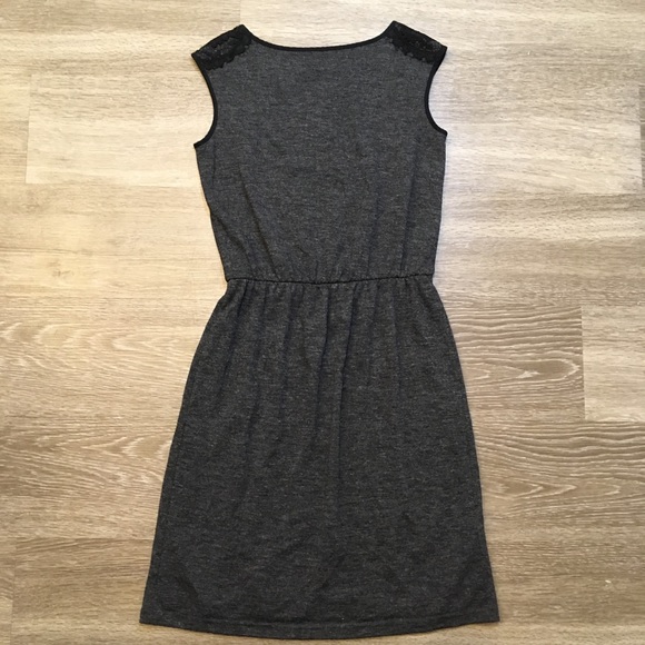 ☀️LOFT // Charcoal Lace Trim Casual Dress - Picture 5 of 5